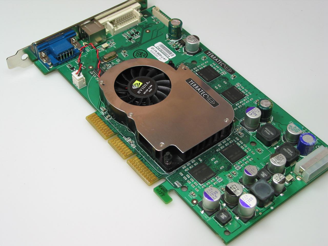 [14/05/2012] Terratec Geforce FX 5600 Ultra: Terratec schied bereits nach zwei Jahren im Grafikkarten-Business aus, die Mystify 5800 Ultra war eine letzten Geforces - heute bauen die Deutschen Sound- und TV-Karten