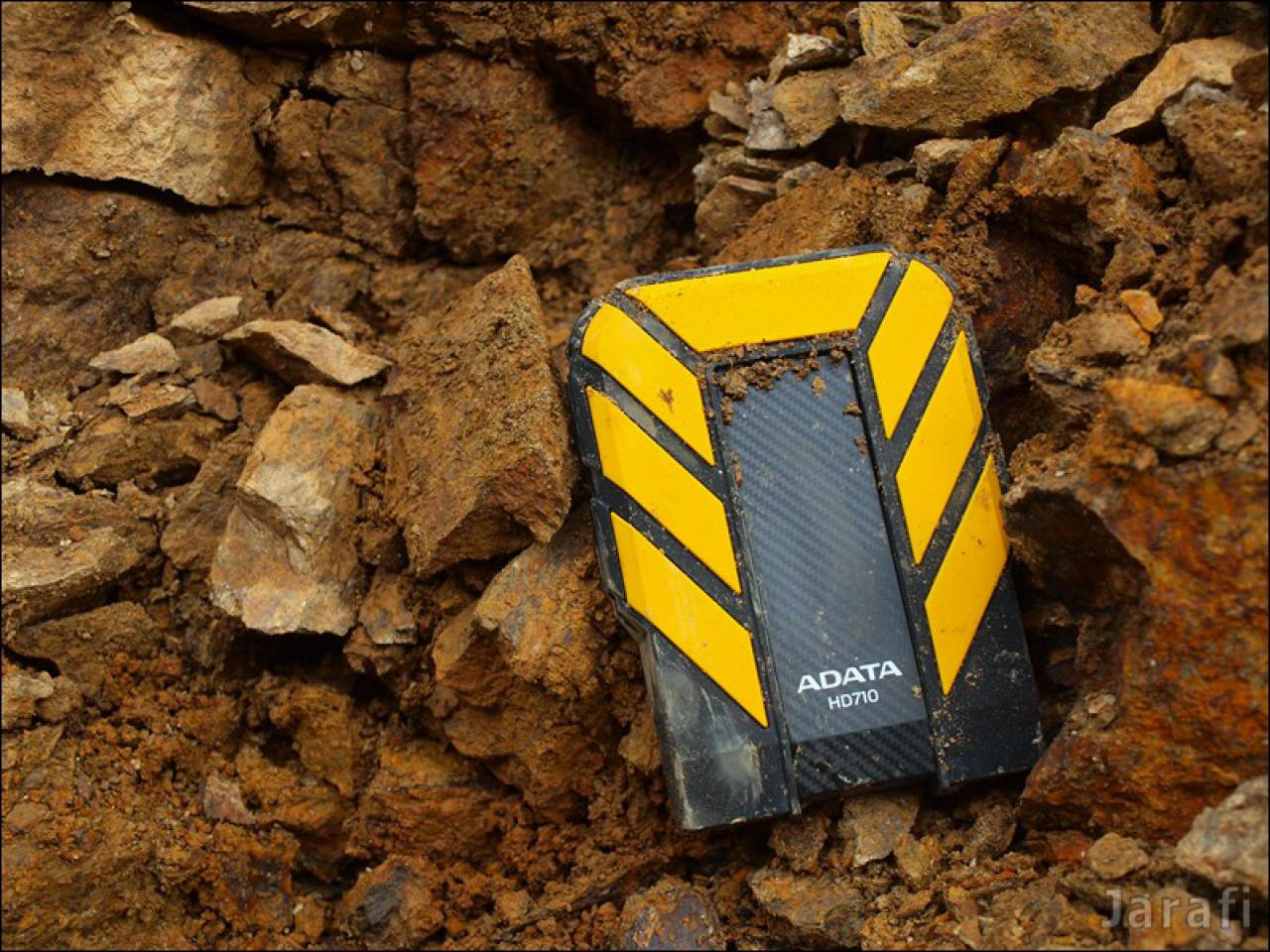 [16/05/2012] Adata Dashdrive: Mobile USB-3.0-Festplatte im absoluten Härtetest mit Eis, Wasser und Matsch (15)