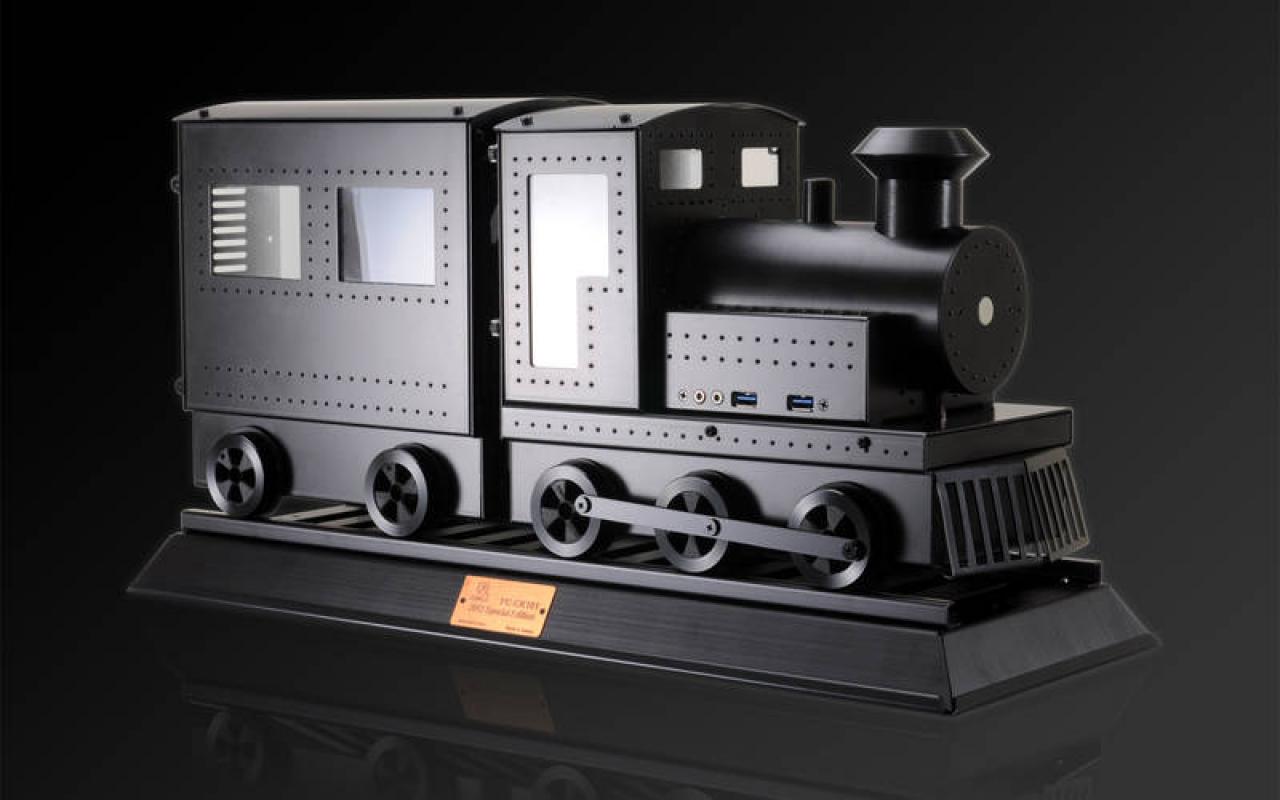 [29/05/2012] Computex 2012: Lian Li mit kuriosem PC-Gehäuse im Dampflok-Design (9)