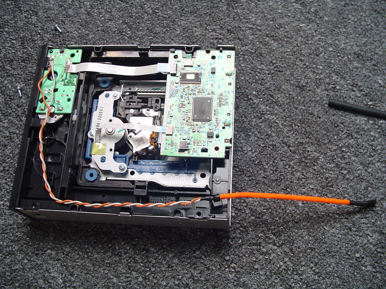 [30/05/2012] Tagebuch: Raven-RV02-PC bekommt clevere Steuerungsplatine, Sleeve & Co. (21)
