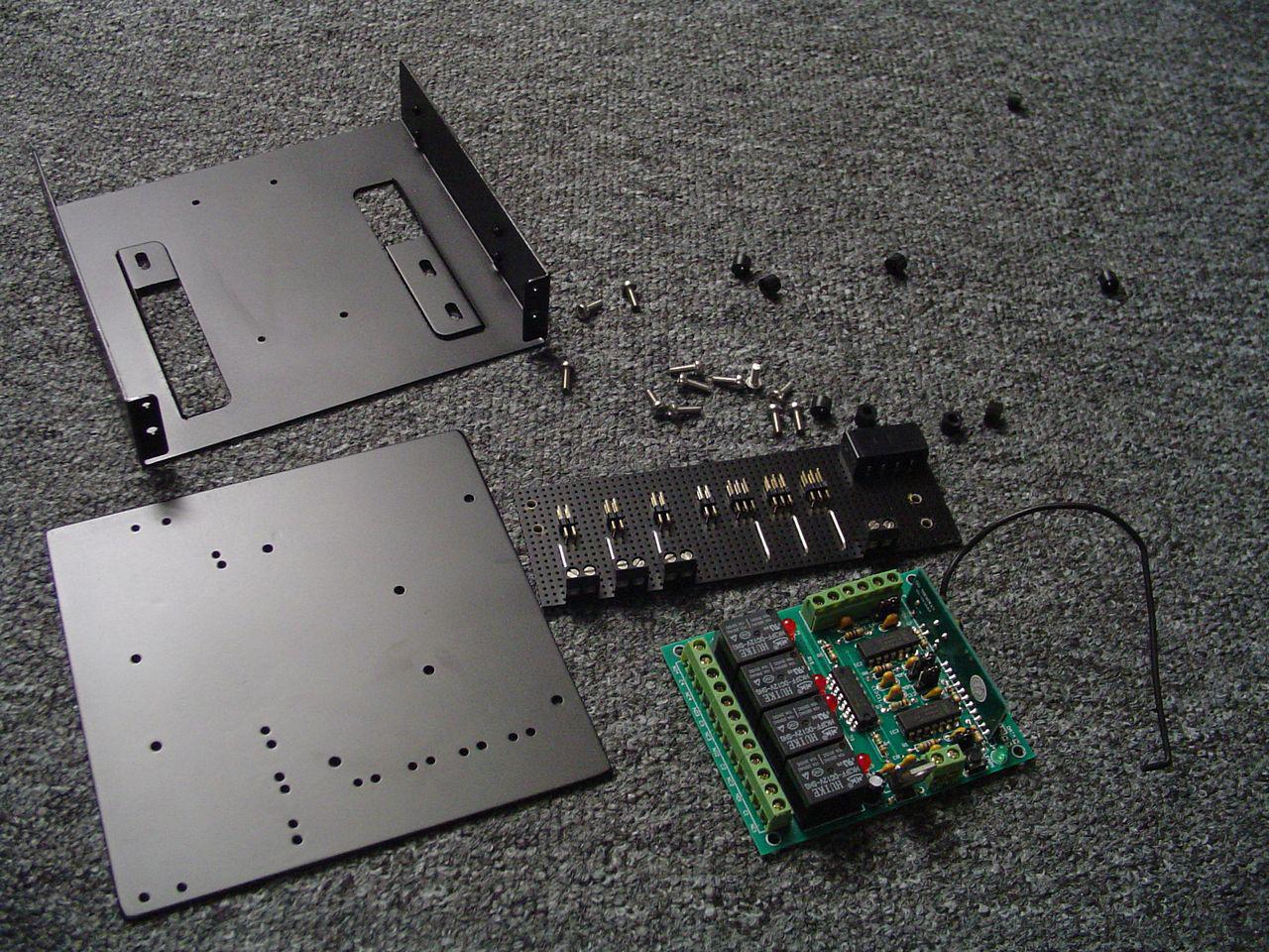 [30/05/2012] Tagebuch: Raven-RV02-PC bekommt clevere Steuerungsplatine, Sleeve & Co. (98)