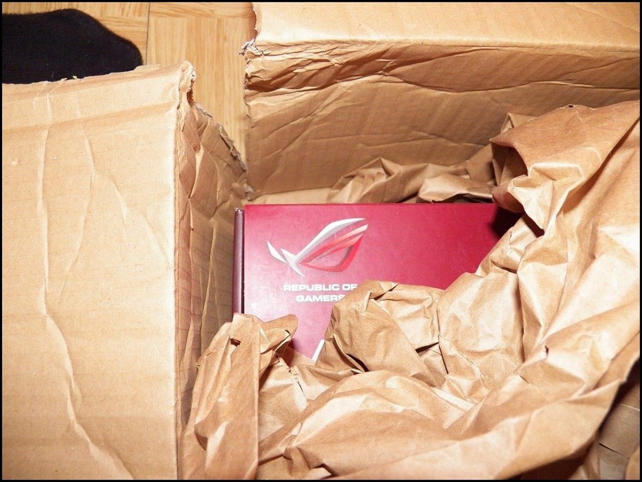 [31/05/2012] Finale Bilder und Triple-Monitor-Setup (1)