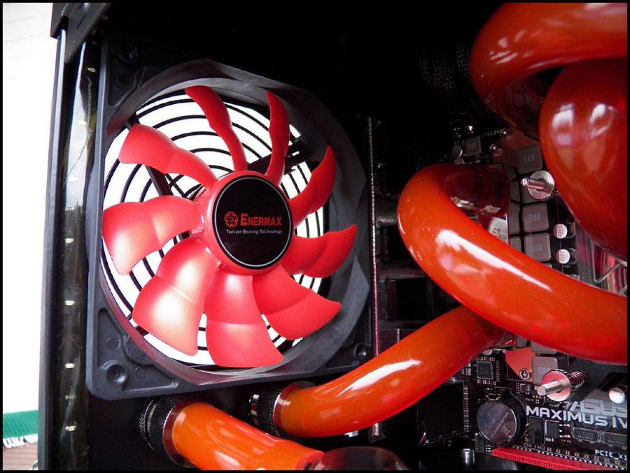[31/05/2012] Finale Bilder und Triple-Monitor-Setup (77)