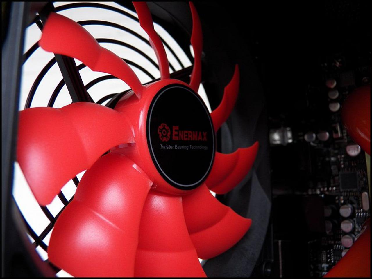 [31/05/2012] Finale Bilder und Triple-Monitor-Setup (109)