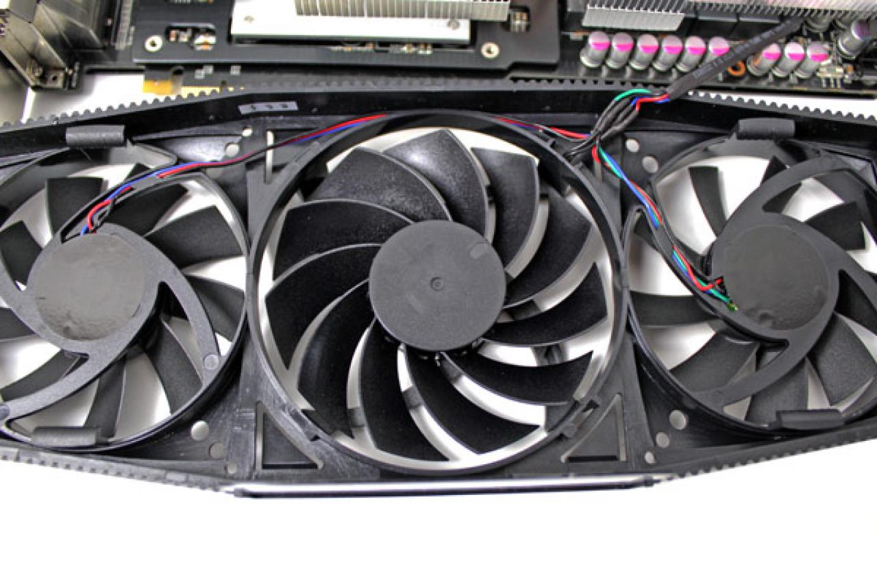 [22/05/2012] POV/TGT GTX 680 Ultracharged: Triple-Fan-Monster mit 1.176 MHz Boost-Clock (6)