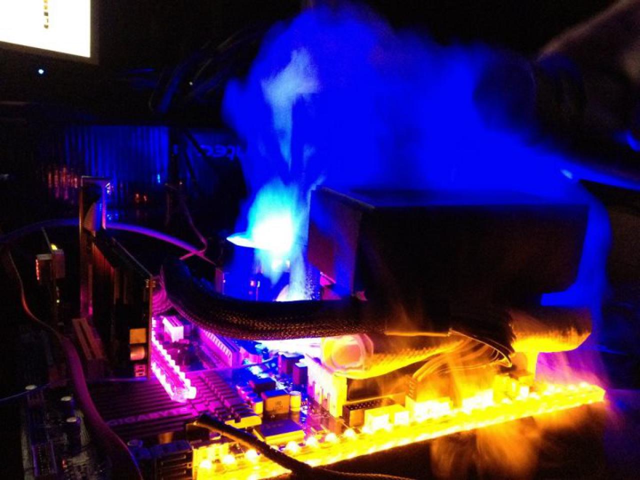 [13/06/2012] Mit fast -170 Grad Celsius wurde ein neue Taktrekord für Arbeitsspeicher aufgestellt. (4)