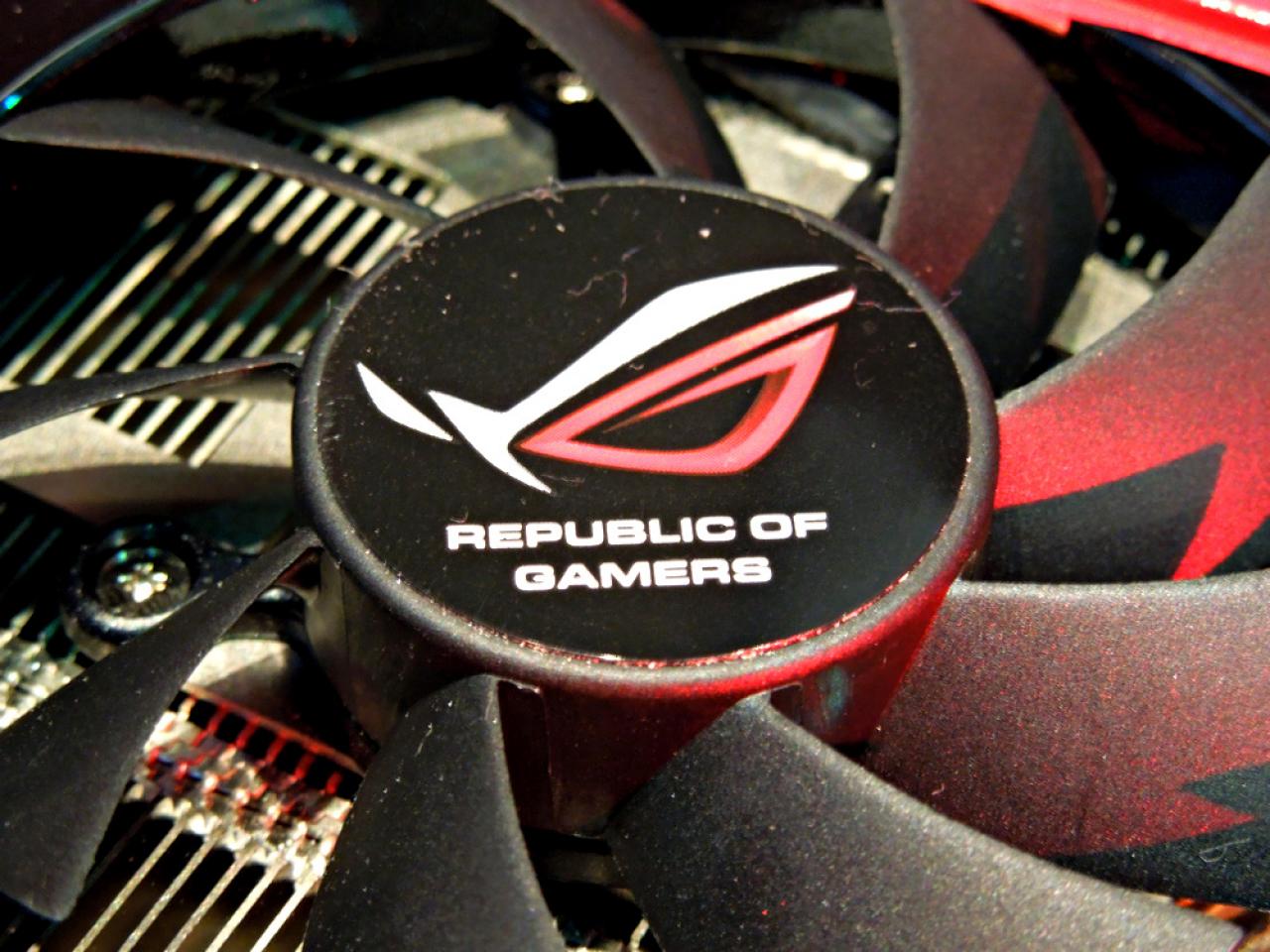 [05/06/2012] Entwicklung der Asus Mars III angeblich eingestellt - Druck von Nvidia? (8)