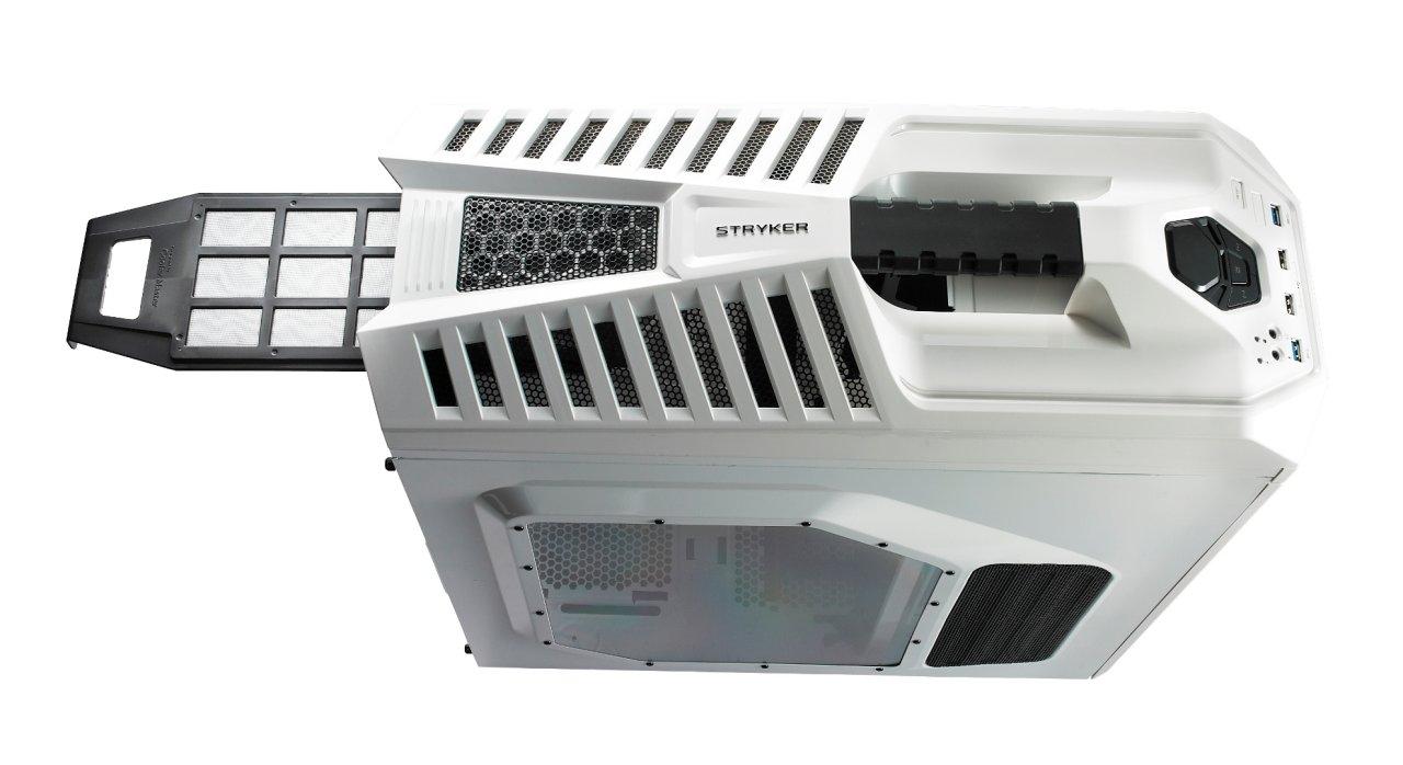 [19/06/2012] CM Storm Stryker: Cooler Master erweitert Storm Trooper mit sinnvollen Details (6)