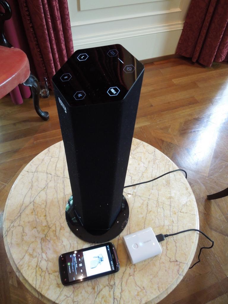 [13/06/2012] Soundblaster Axx: Creative vereint Lautsprecher, Quadcore-Chip, Mikrofone und Bluetooth (17)