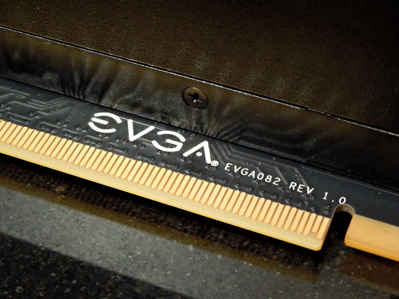 [07/06/2012] Nvidia Green Light: Evgas Geforce GTX 680 Classified muss ohne EV-Bot ausgeliefert werden (8)