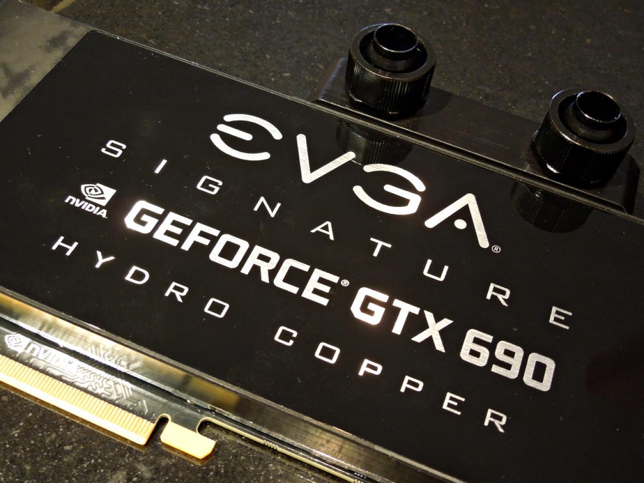 [07/06/2012] EVGA zeigt die GTX 680 Classified, neue Mainboards wie das SR-X und das Super-Nova-Netzteil (15)