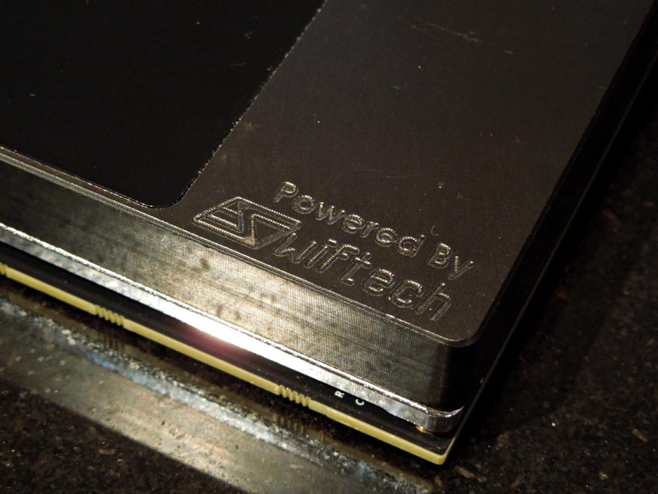 [07/06/2012] EVGA zeigt die GTX 680 Classified, neue Mainboards wie das SR-X und das Super-Nova-Netzteil (16)