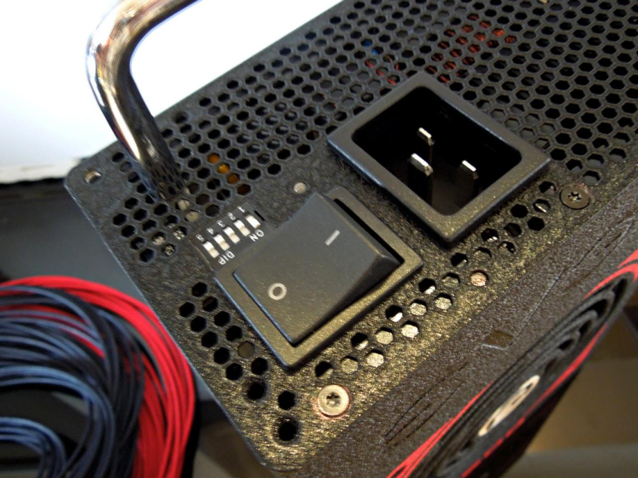 [07/06/2012] EVGA zeigt die GTX 680 Classified, neue Mainboards wie das SR-X und das Super-Nova-Netzteil (31)