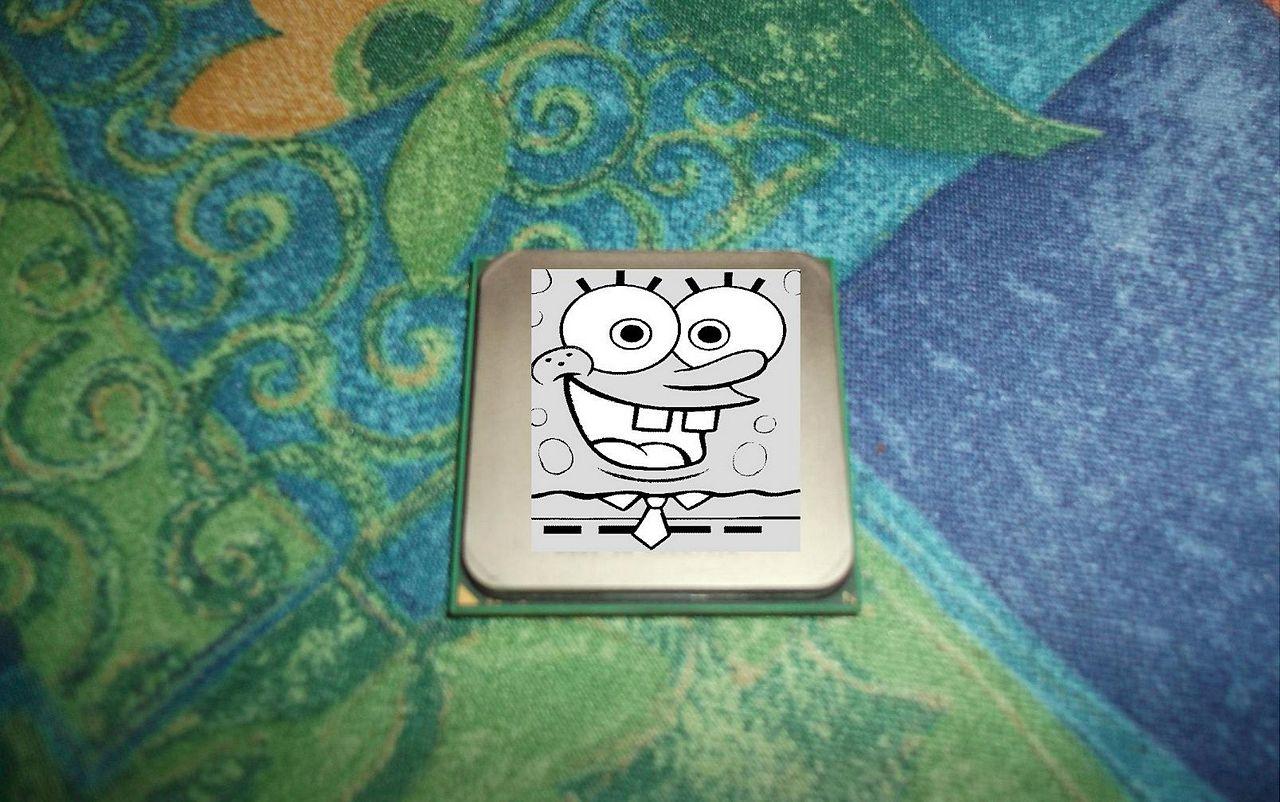 [08/06/2012] CPUs zersägt im Rasterelektronenmikroskop, geköpft, flambiert und in der Schusslinie (5)