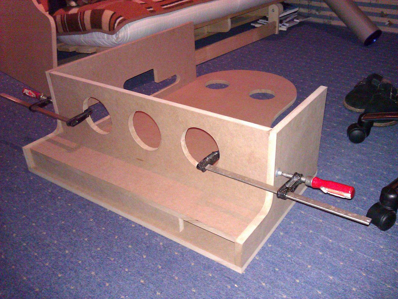 [22/06/2012] Tolle Casecon-Idee eines Pianisten: Klavierflügel als PC-Gehäuse (5)