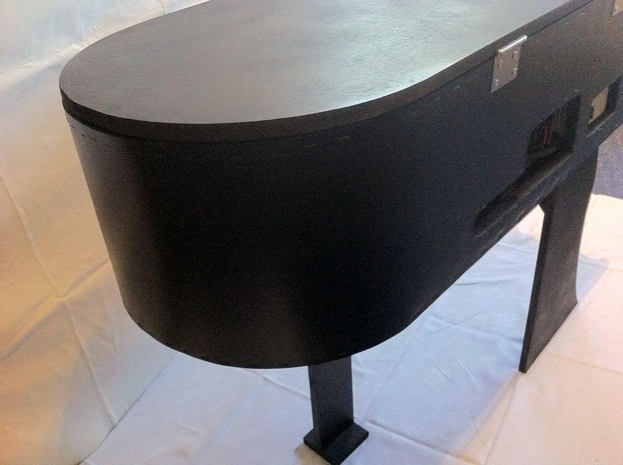 [22/06/2012] Tolle Casecon-Idee eines Pianisten: Klavierflügel als PC-Gehäuse (29)