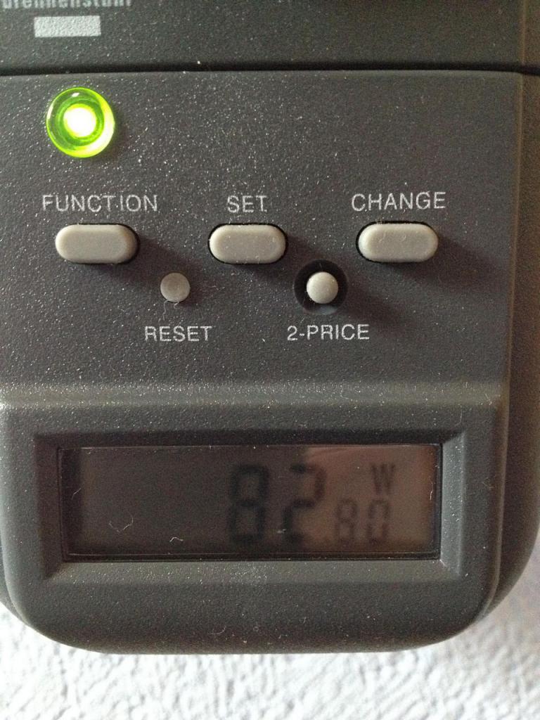 [05/06/2012] Update: Hardware lackiert und mit bunter Beleuchtung (3)