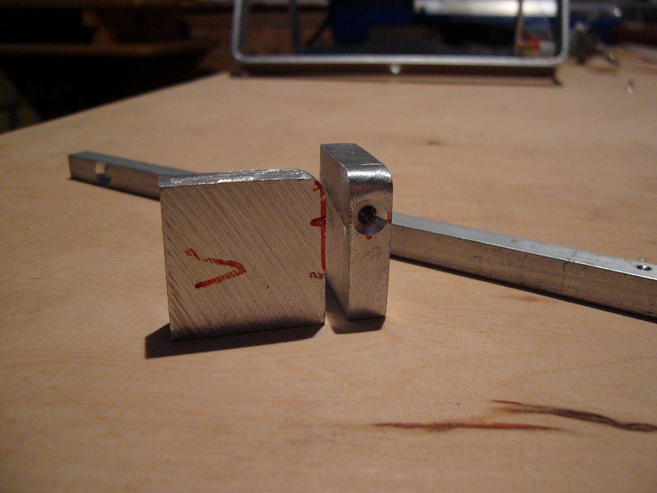 [05/06/2012] Update: Hardware lackiert und mit bunter Beleuchtung (71)
