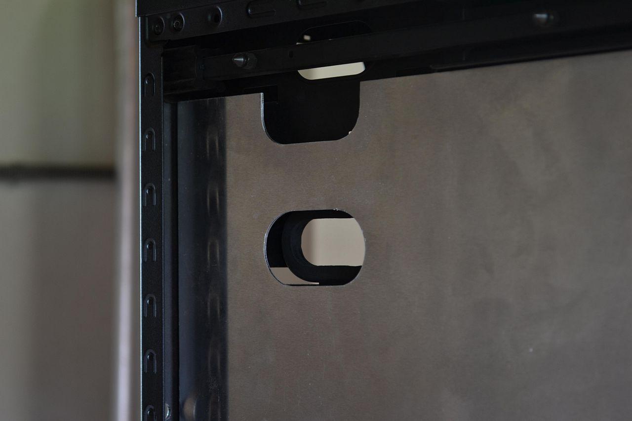 [26/06/2012] Casemod: Corsair Obsidian 800D bekommt Alu-Innenraum (31)