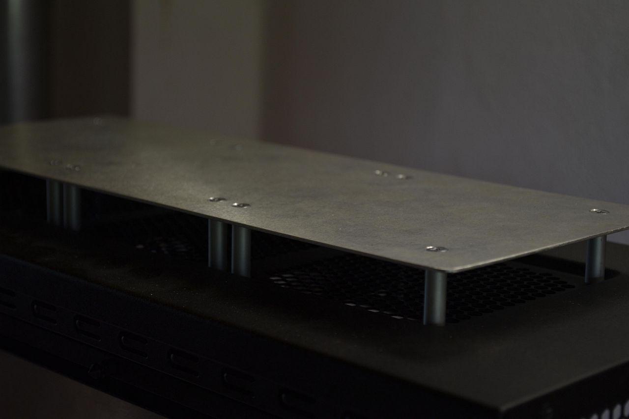 [26/06/2012] Casemod: Corsair Obsidian 800D bekommt Alu-Innenraum (33)