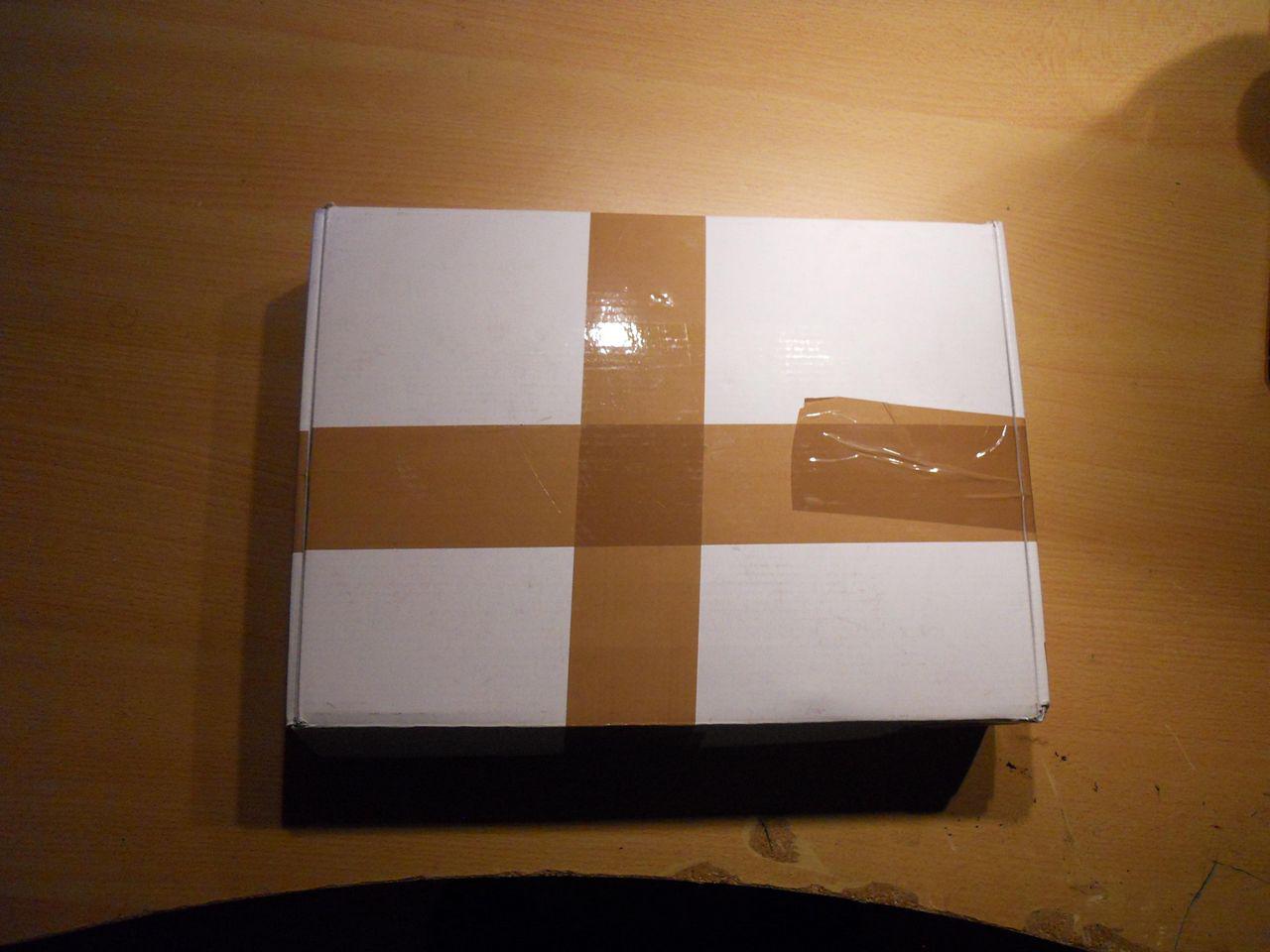 [25/06/2012] Einmal in Grün, bitte! Casemodder verpasst Xigmatek Midgard einen neuen Anstrich (23)