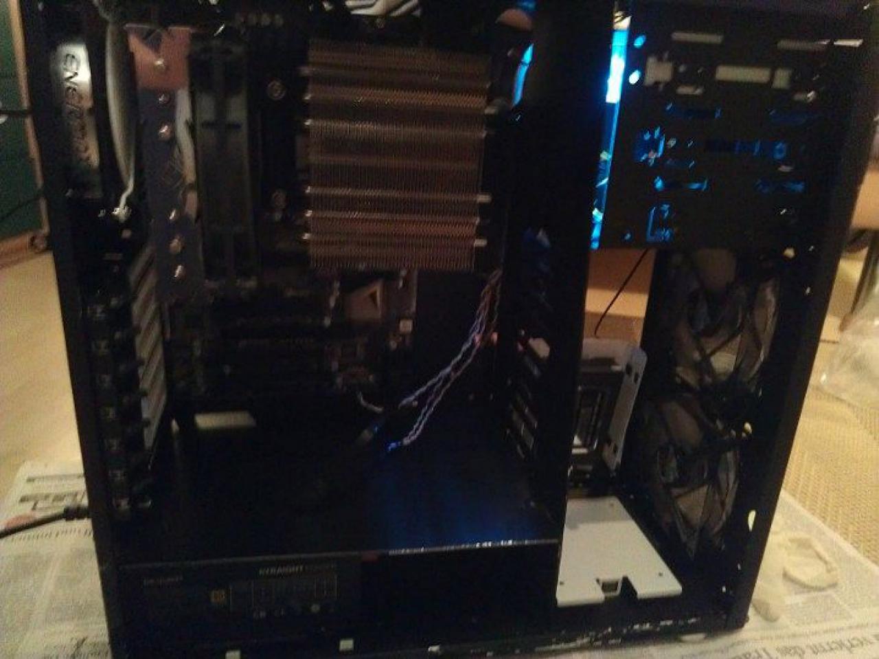 [13/06/2012] Casemod: Gurkensalat erschafft strahlende Finsternis - Knall inklusive (33)