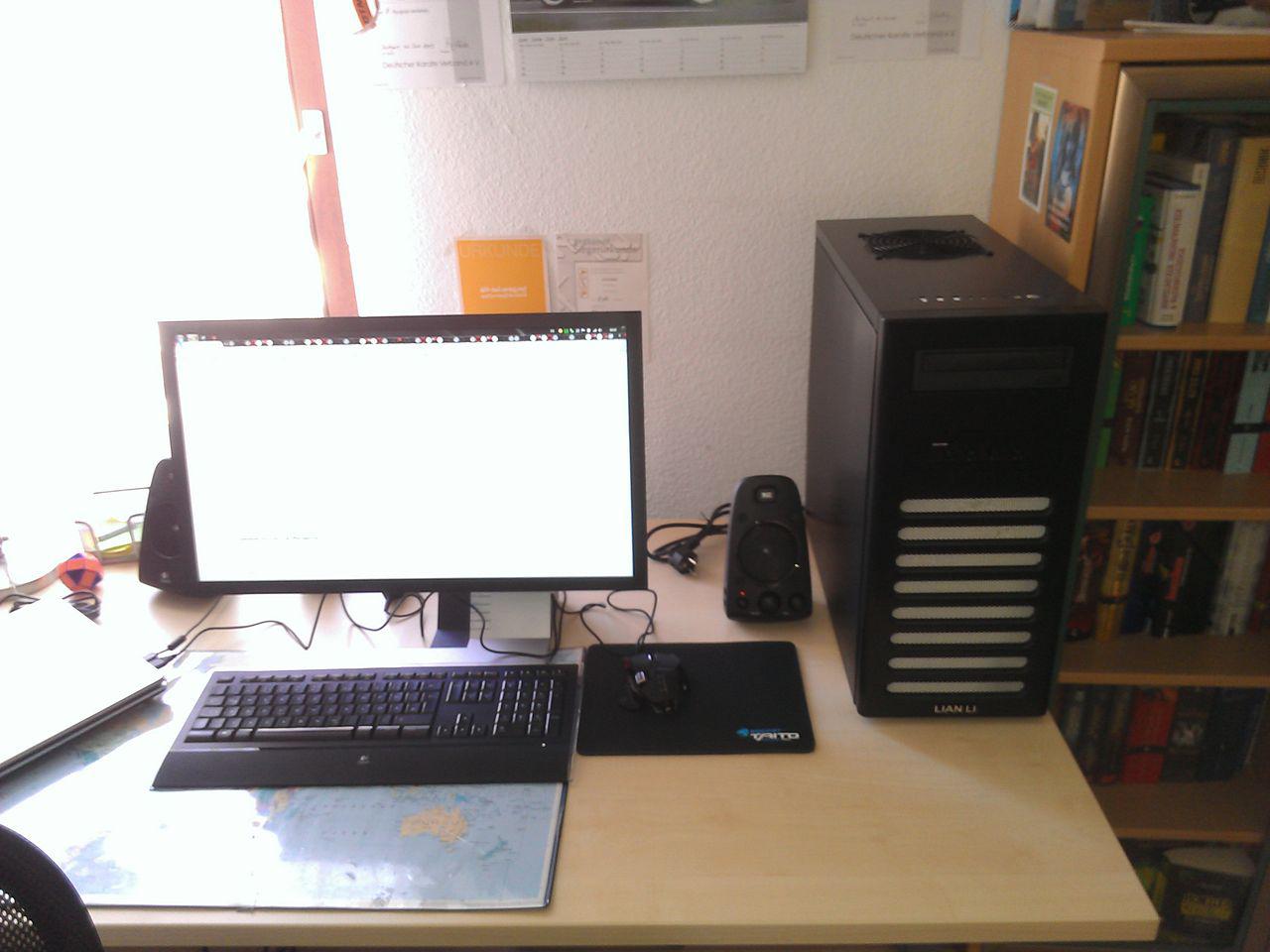 [13/06/2012] Casemod: Gurkensalat erschafft strahlende Finsternis - Knall inklusive (36)