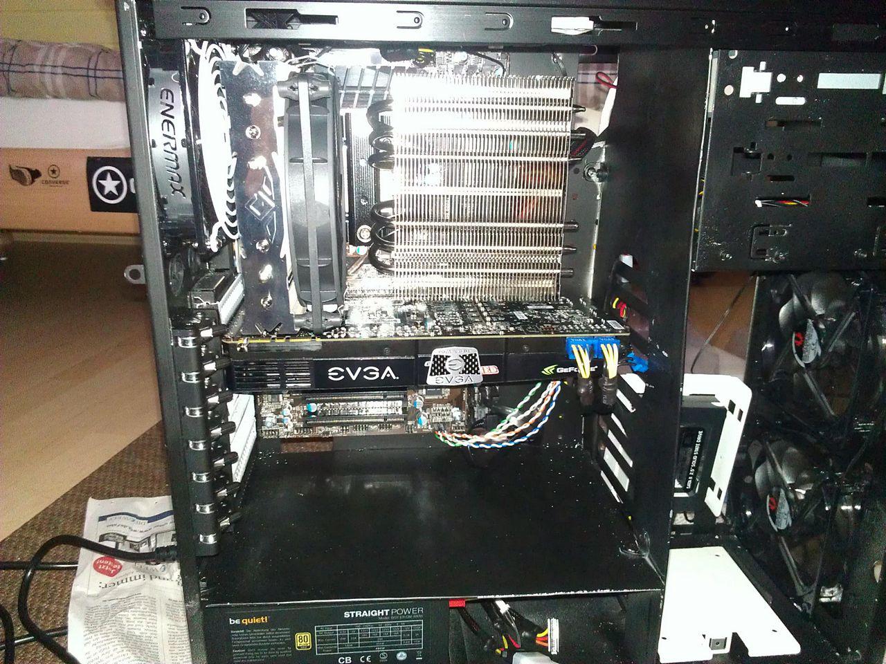 [13/06/2012] Casemod: Gurkensalat erschafft strahlende Finsternis - Knall inklusive (40)