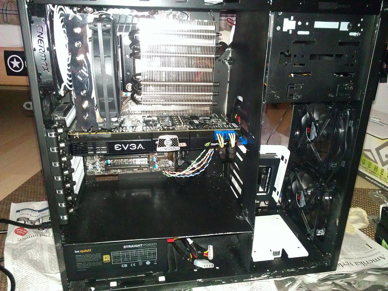[13/06/2012] Casemod: Gurkensalat erschafft strahlende Finsternis - Knall inklusive (41)