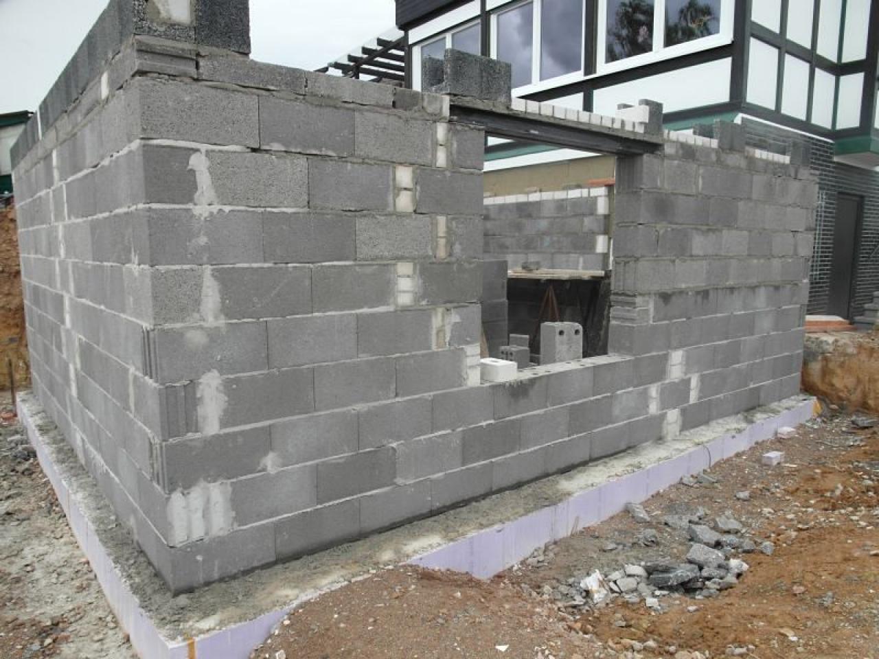 [29/06/2012] Update vom 30.06.: jetzt auch mit Hausanbau-Baustelle (4)