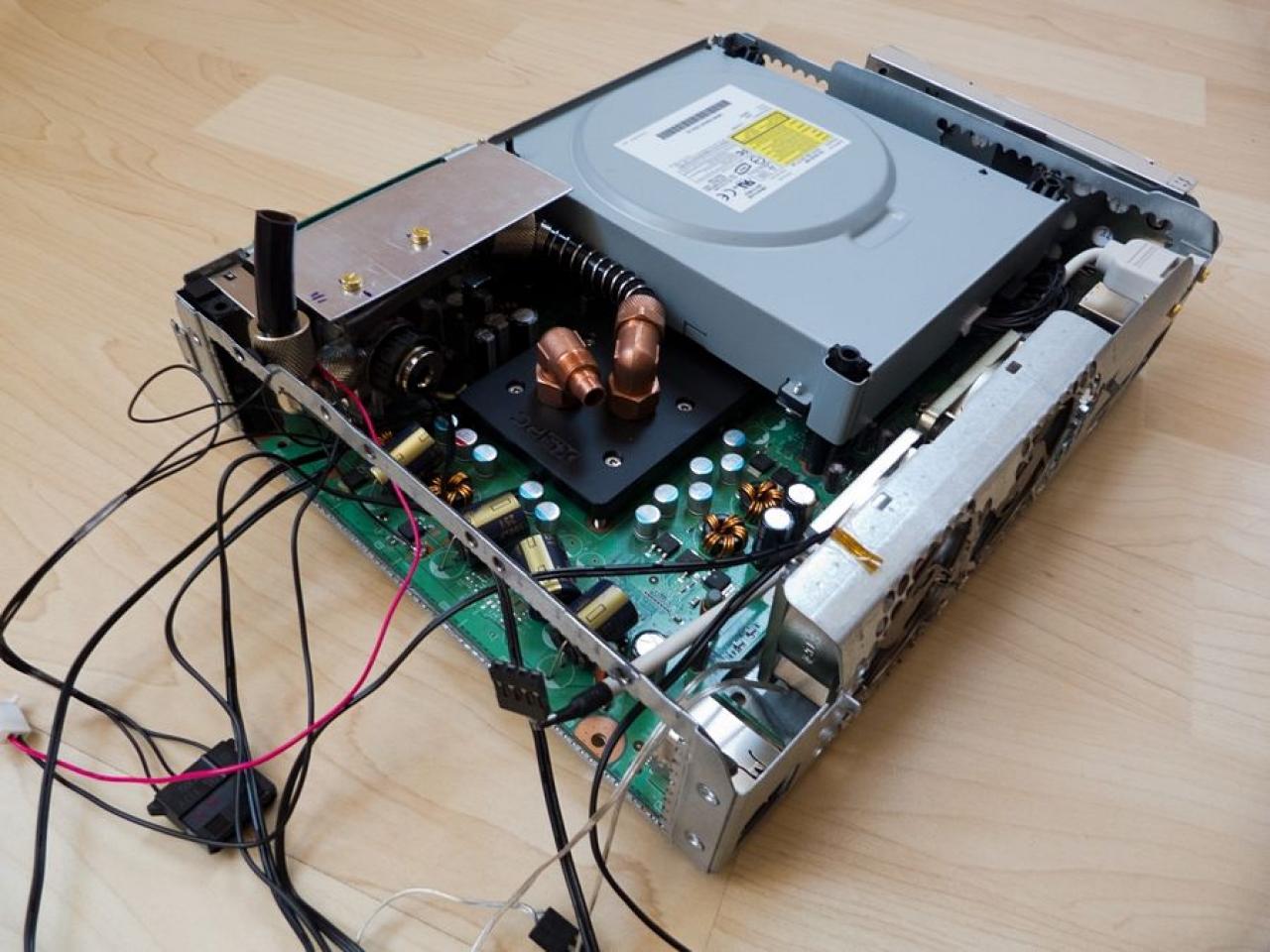[22/06/2012] Update vom 24.06.: Kühles Nass für die Xbox, Kupferrohre, prächtiger Spiegelglanz und mehr (12)