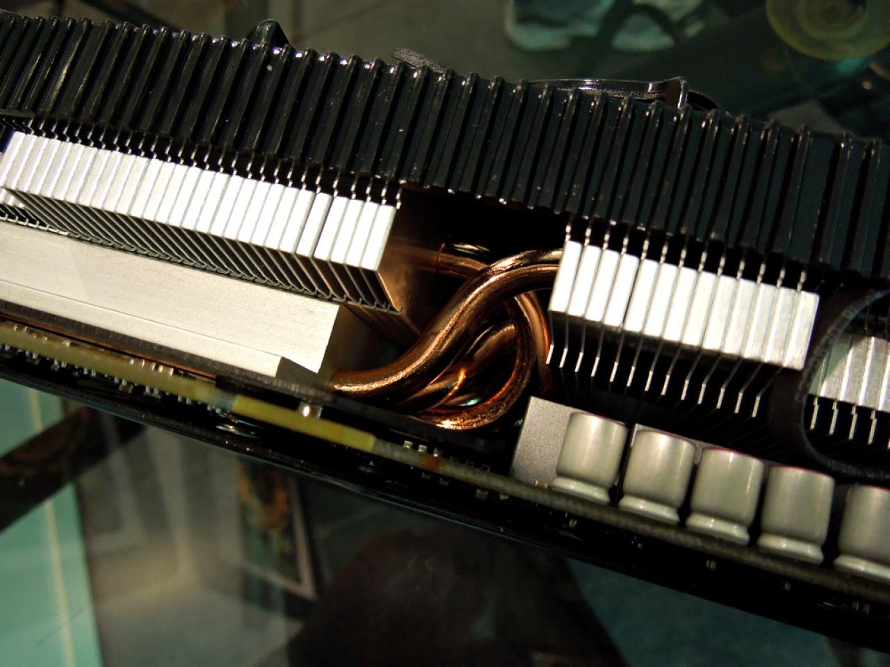 [07/06/2012] Point of View und TGT: Geforce GTX 680 Ultra Charged abgelichtet (11)