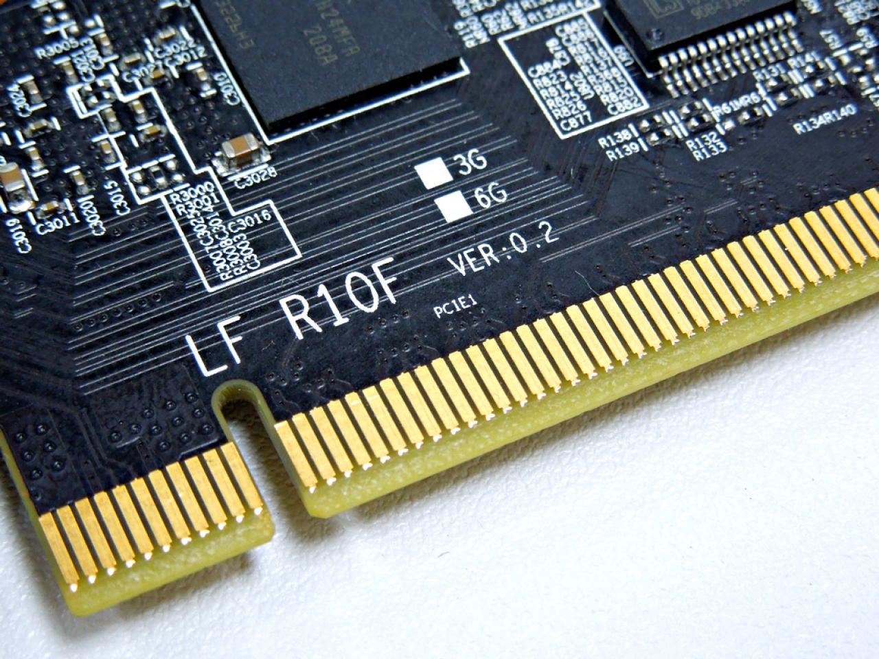 [05/06/2012] Powercolor HD 7970 X2 Devil 13: Mit 1.100 MHz und drei 8-Pol-Anschlüssen an die Spitze? (12)