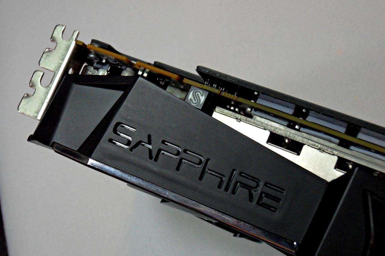 [06/06/2012] Sapphire zeigt Vapor-X-CPU-Kühler, die Radeon HD 7970 Vapor-X, die HD 7870 Flex, eine passive Radeon HD HD 7770 sowie FM2- und Brazos-Boards (53)