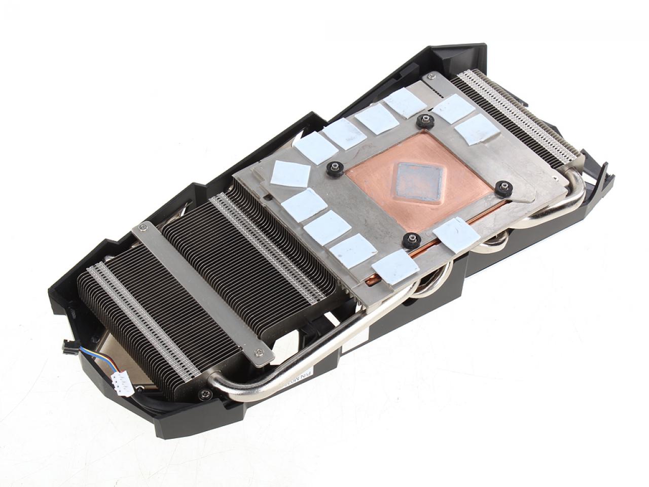 [29/06/2012] Sapphire Radeon HD 7970 Toxic mit 6 GiByte VRAM detailliert abgelichtet (8)