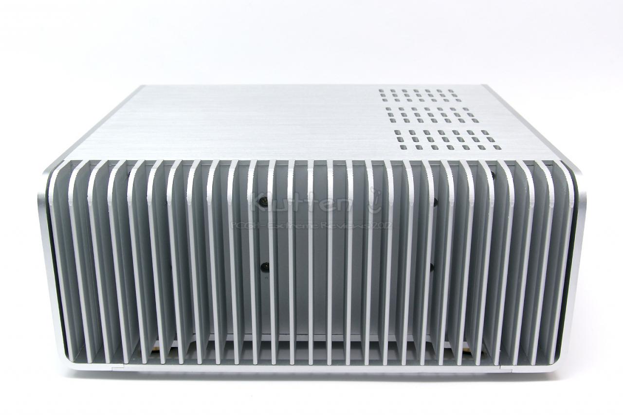 [28/06/2012] PCGHX Extreme: Streacom FC8 - lautloses Mini-ITX-Edelgehäuse im Review (5)