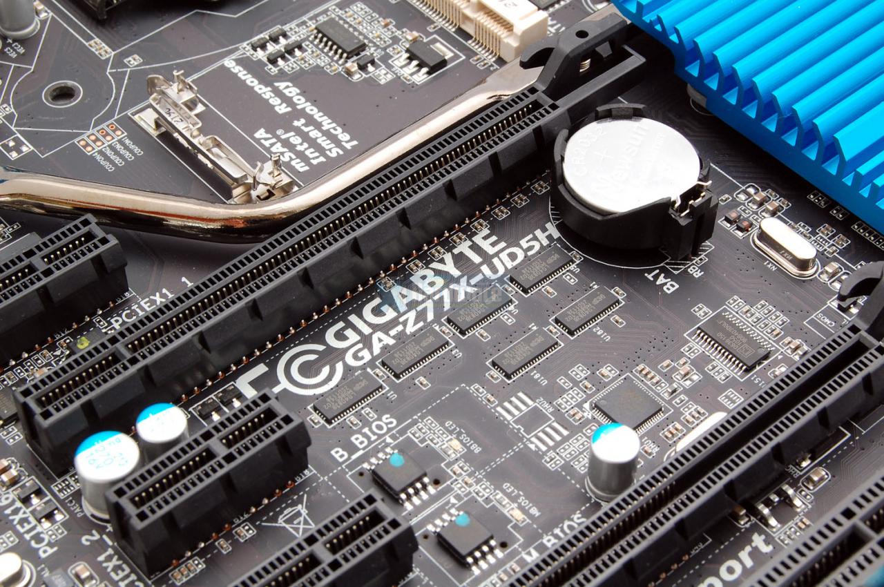 [25/06/2012] PCGHX-Review: Was leistet das Oberklasse-Mainboard Gigabyte Z77X-UD5H WiFi? (17)