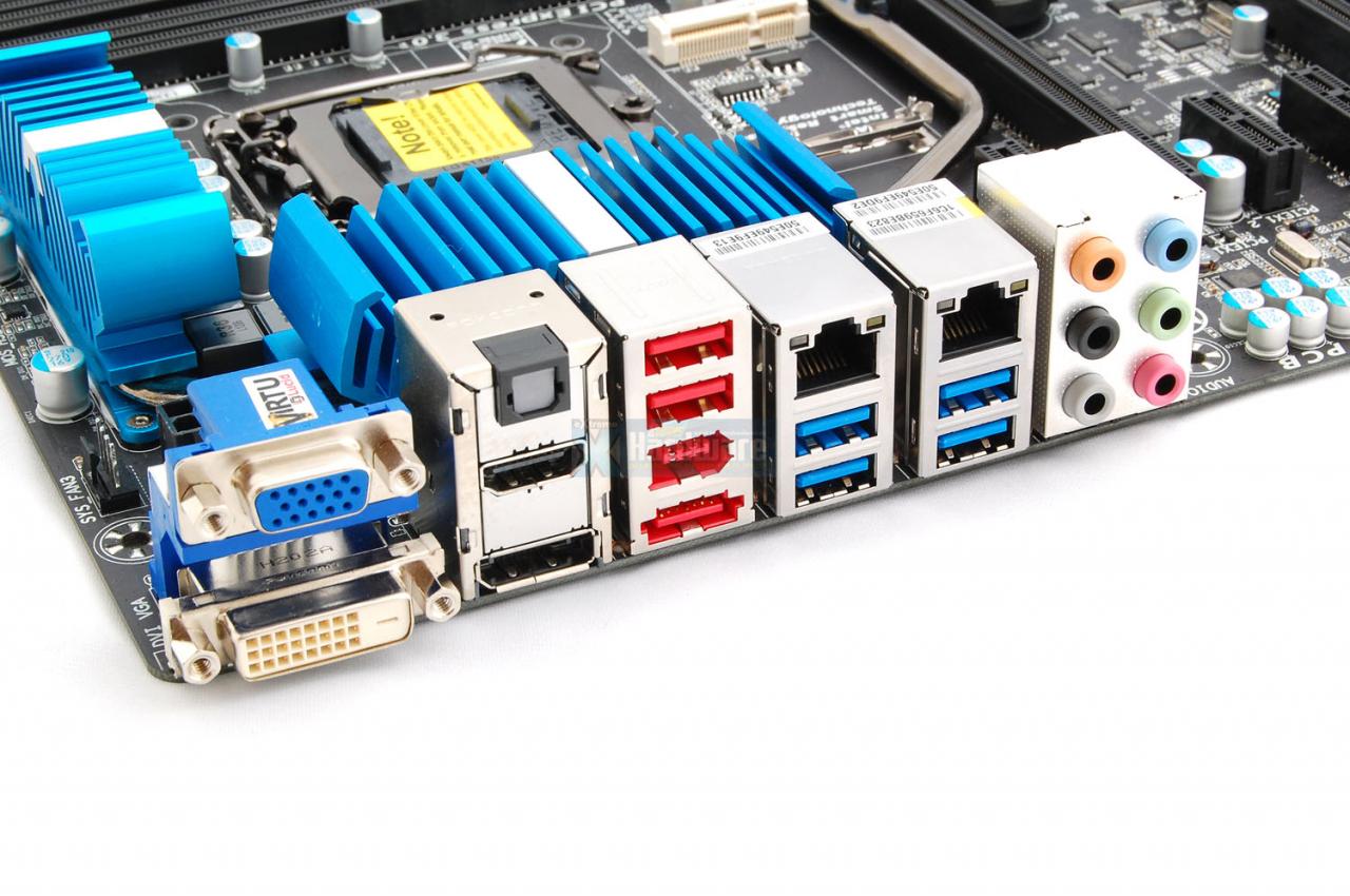 [25/06/2012] PCGHX-Review: Was leistet das Oberklasse-Mainboard Gigabyte Z77X-UD5H WiFi? (18)