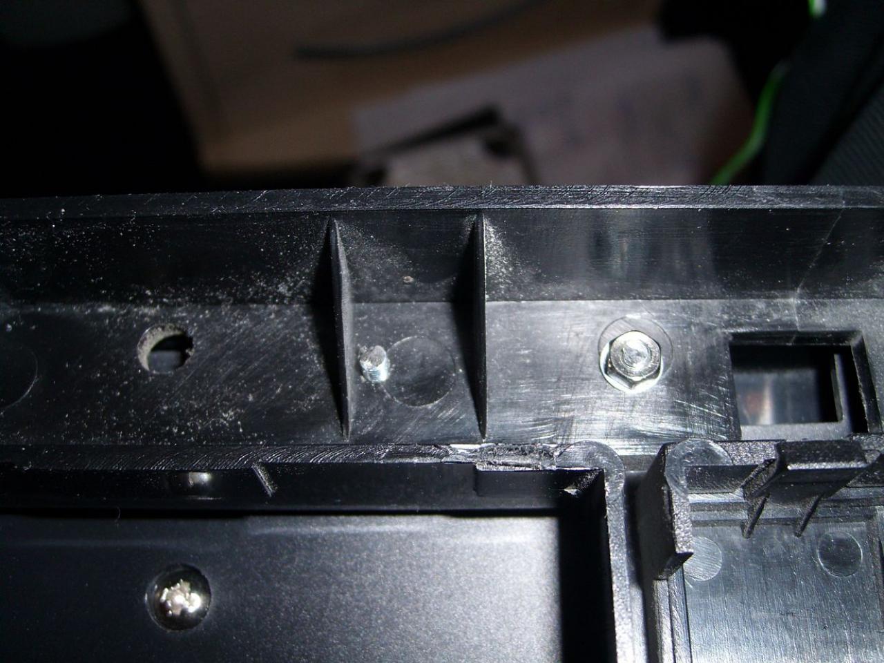 [01/06/2012] X-Plorer-Casemod: Gehäuse bekommt Rundumerneuerung inlusive Band-Artwork (43)