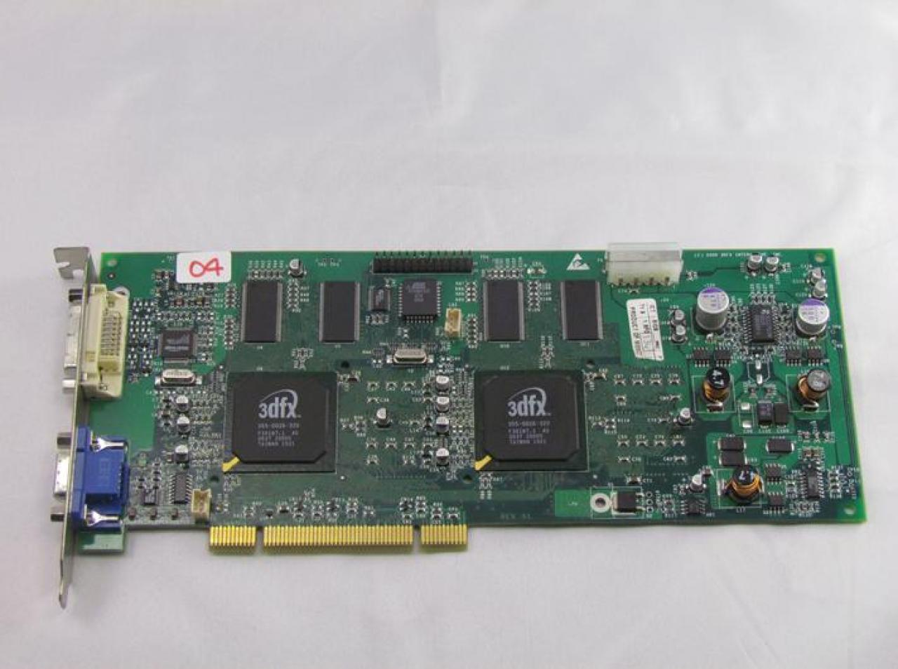 [14/07/2012] 3dfx Voodoo5 5500: Bastler will PCI-Variante des Grafikkarten-Klassikers in neue Leistungsregionen bringen (4)