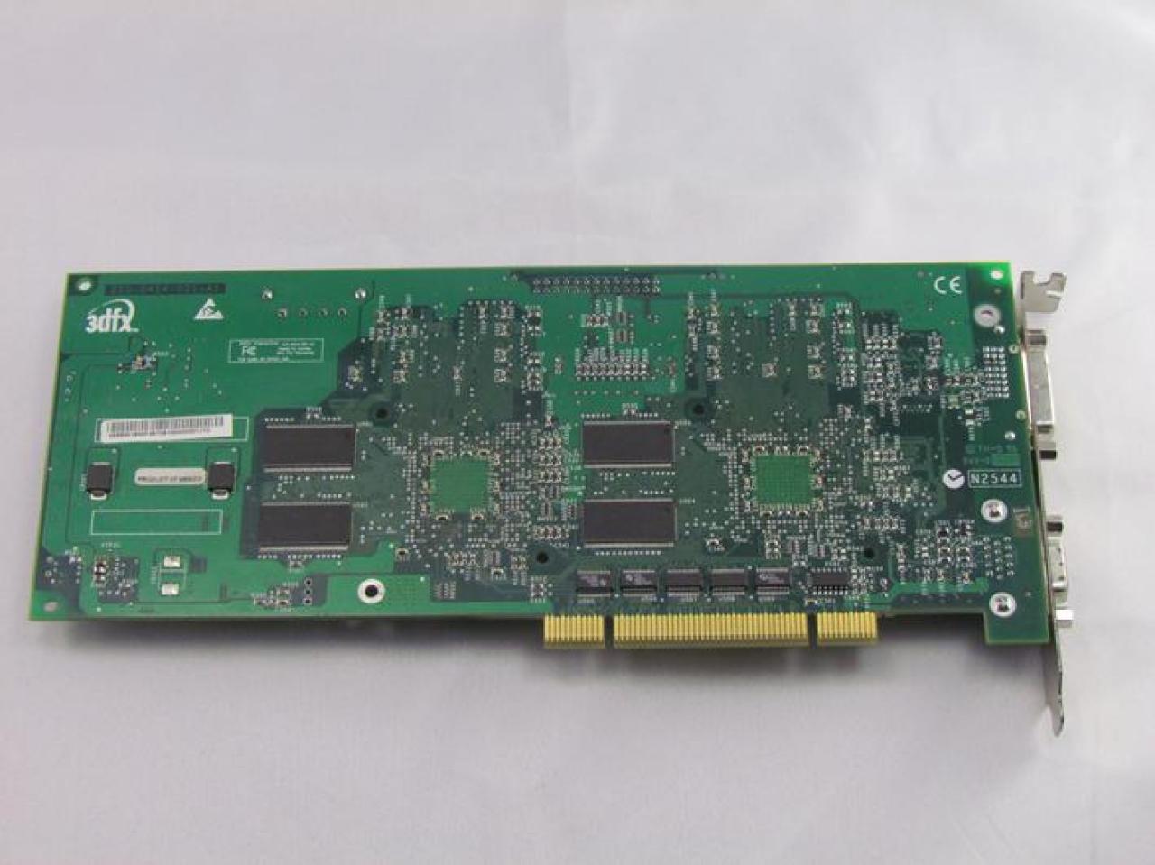 [14/07/2012] 3dfx Voodoo5 5500: Bastler will PCI-Variante des Grafikkarten-Klassikers in neue Leistungsregionen bringen (9)