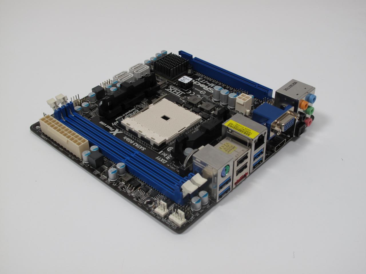 [05/07/2012] Asrock A75M-ITX (3)