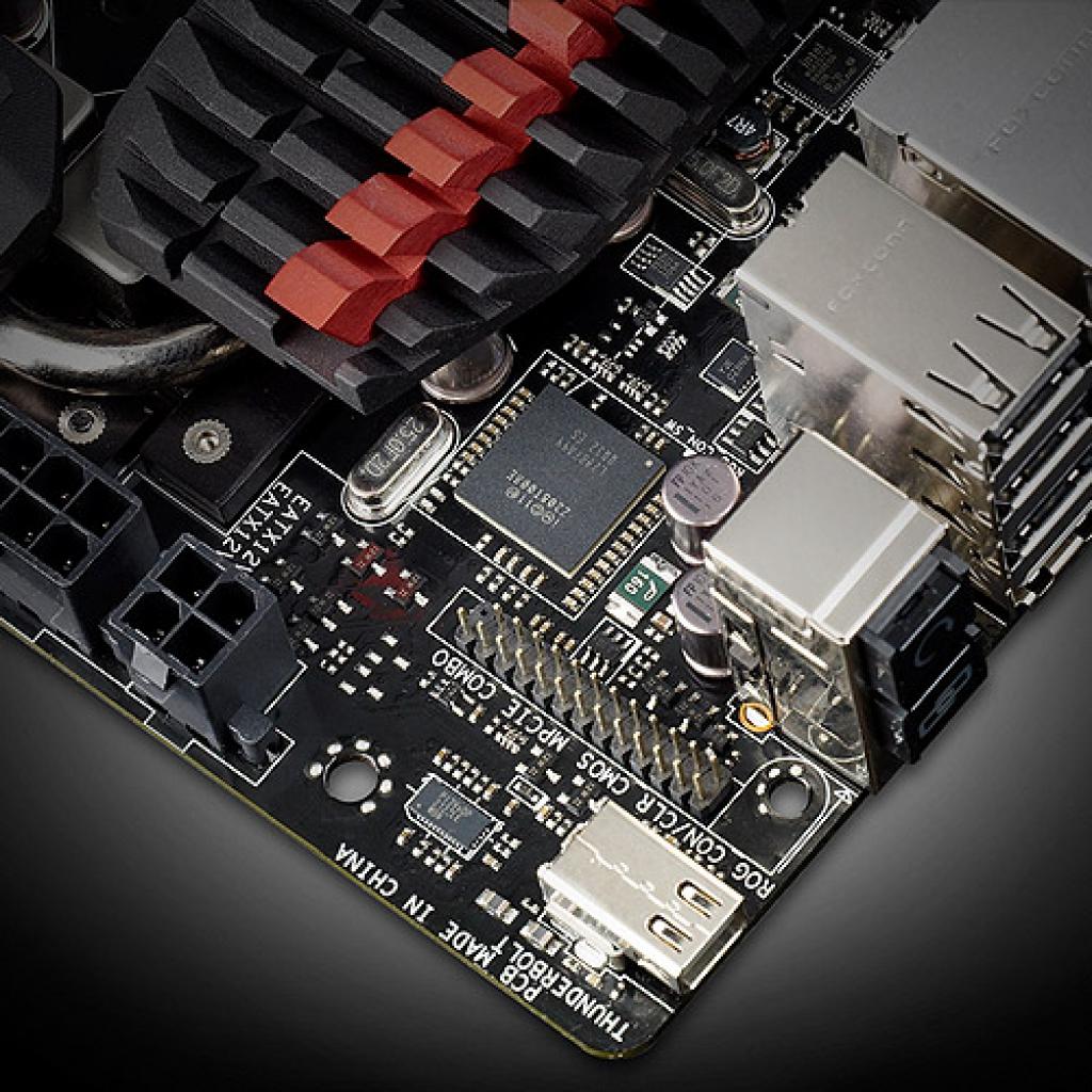 [12/07/2012] Asus Maximus V Extreme: Ab Mitte Juli für 370 Euro zu haben (7)