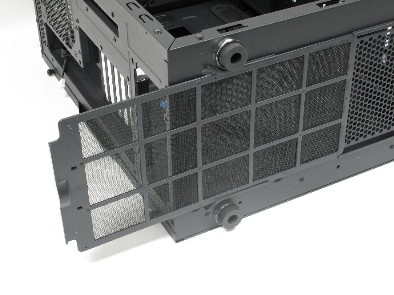 [19/07/2012] Fractal Design Define R4 08
