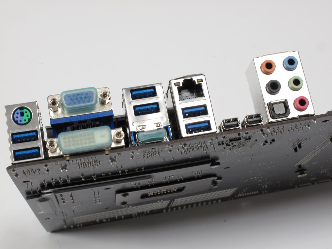[20/07/2012] Gigabyte Z77X-UP4 TH - LGA1155-Board mit Thunderbolt-Schnittstelle (4)