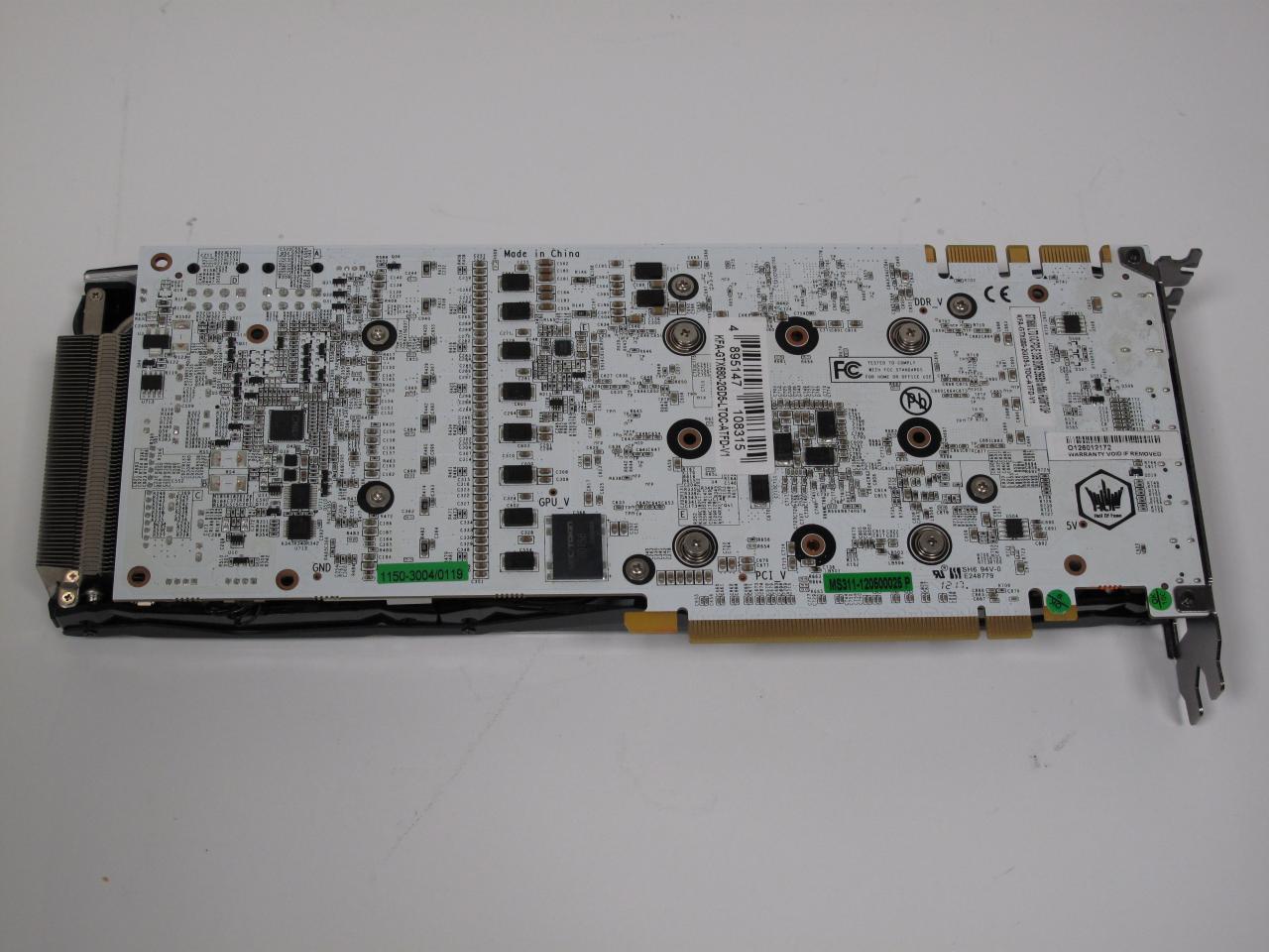 [23/07/2012] KFA² GTX 680 LTD OC mit weißen PCB: Neben dem Kühler-Eigendesign macht die Grafikkarte vor allem durch ihr weißes PCB auf sich aufmerksam. Aus Kostengründen scheuen sich die Hersteller eher vor der Verwendung dieser Farbe. Sehr nett ist ist das Motto 