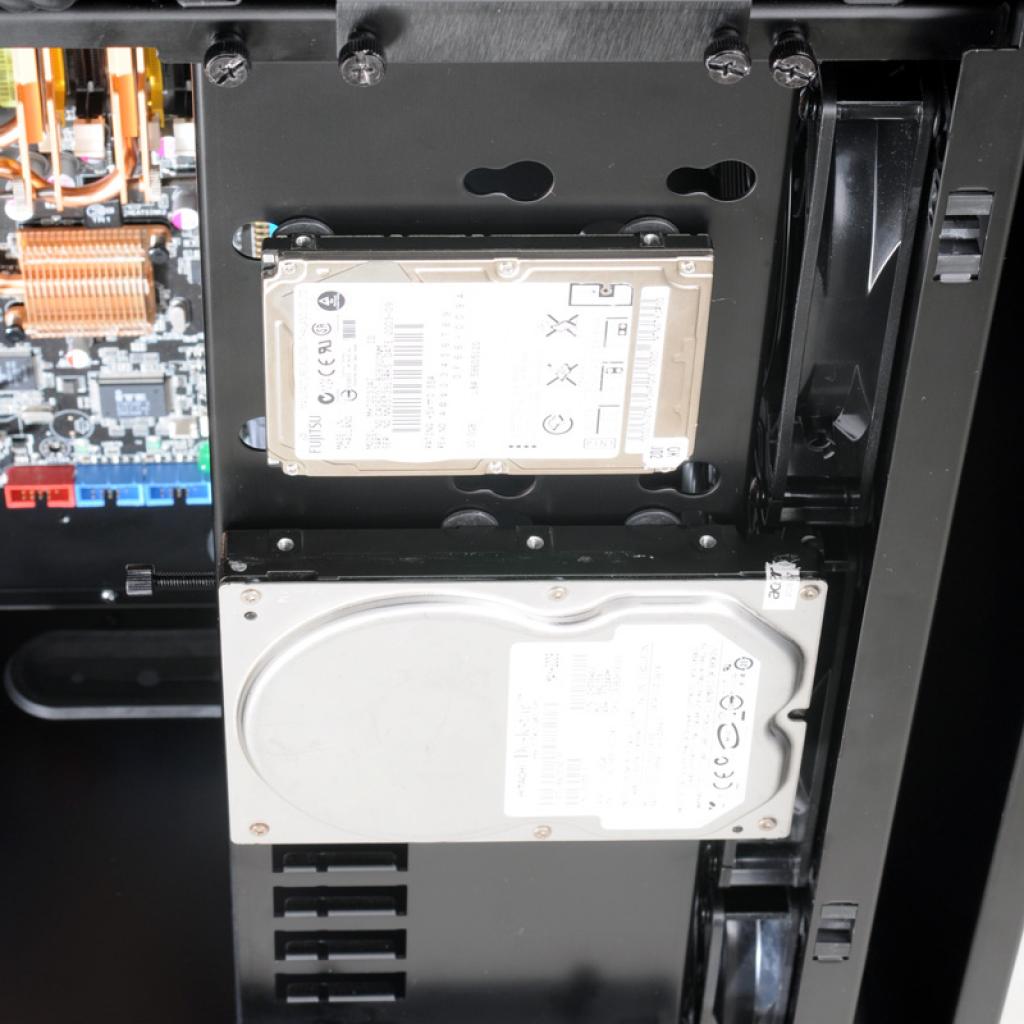 [17/07/2012] Lian Li kündigte EATX-Gehäuse PC-X2000FN an (15)