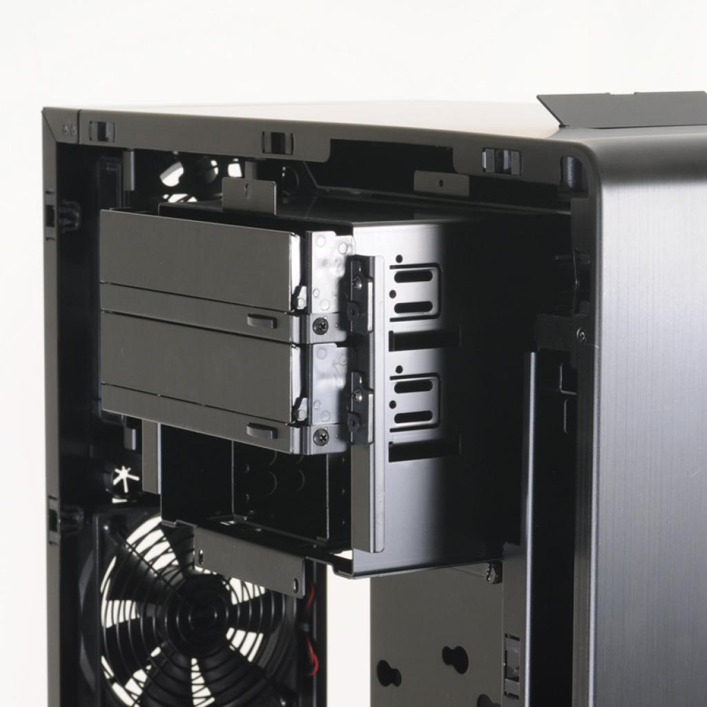[17/07/2012] Lian Li kündigte EATX-Gehäuse PC-X2000FN an (17)