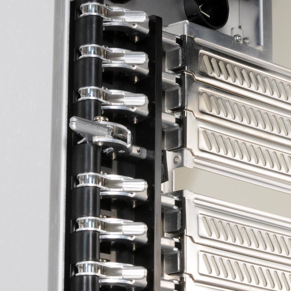 [26/07/2012] ATX-Gehäuse: Lian Li kündigt edlen Tower PC-B12 an (13)