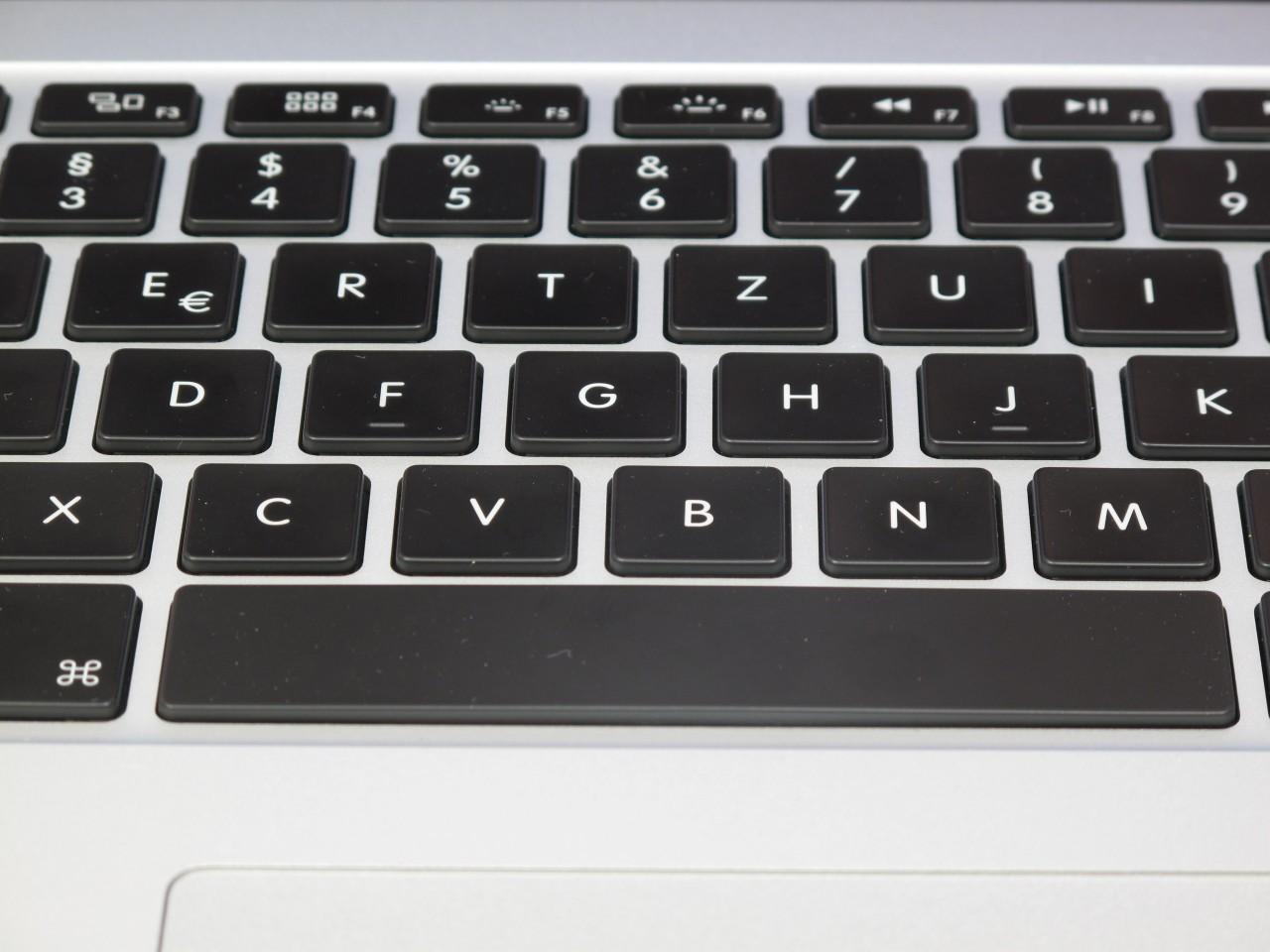 [06/07/2012] Macbook Pro Retina: hochwertige Tastatur mit Hintergrundbeleuchtung